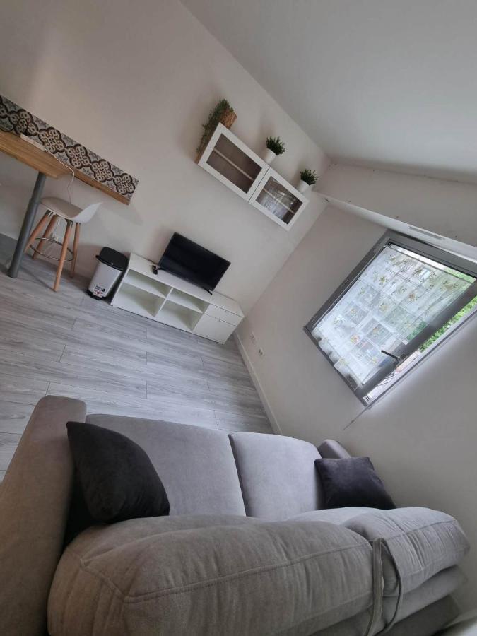 Petit Appartement Cosy Chaville Exteriör bild